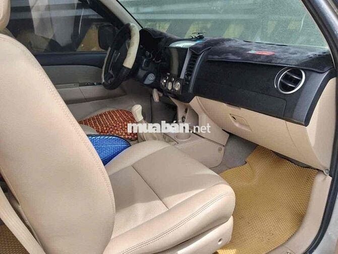 Ford Everest 2009 - 10023 km