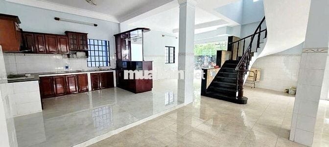 Nhà 2 Lầu 8x16m Gốc 2 Mặt Tiền Trong KDC An Sương 26tr/th