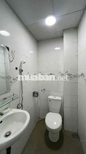 cho thuê nhà nguyên căn. 3pn2wc Bùi đình tuý p12 Bình thạnh