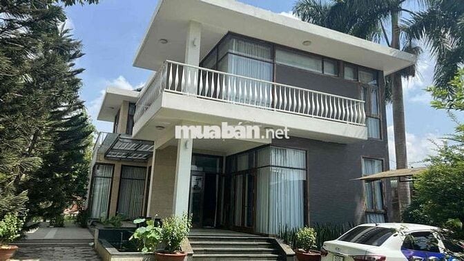 Cho Thuê Biệt Thự Gần Nhà Thờ Giáo Sứ Sơn Lộc 1500M2 Full Nội Thất