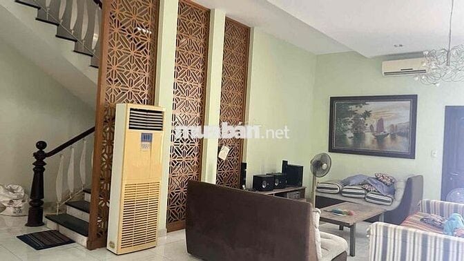 Cho Thuê Biệt Thự Gần Nhà Thờ Giáo Sứ Sơn Lộc 1500M2 Full Nội Thất