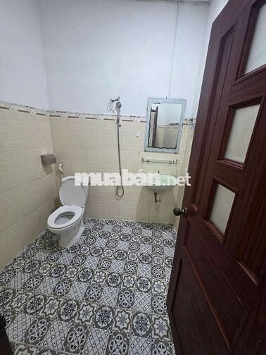Cho thuê nhà hẻm xe hơi đường lê trọng tấn dt 5x15m full nội thất