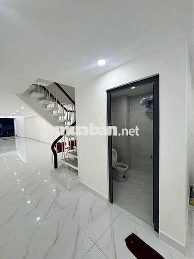 🏠 NHÀ MỚI ĐẸP SÀN SUỐT SIÊU KHÓ TÌM MẶT TIỀN THÀNH THÁI – QUẬN 10