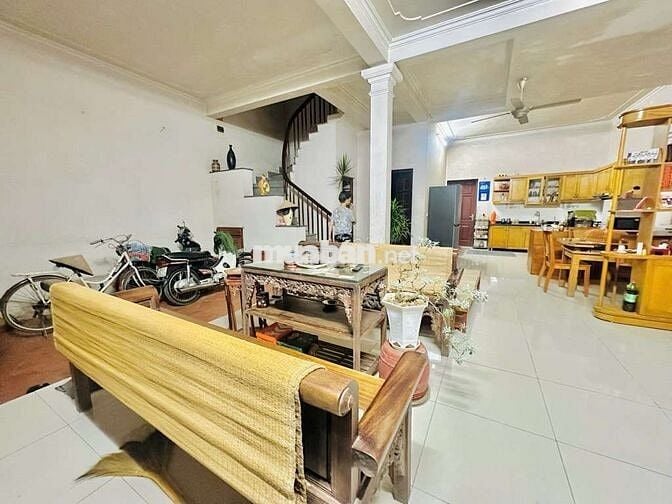 SIÊU PHẨM ,PHÂN LÔ,OTO VÀO NHÀ GIÁP CIPUTRA.SÚNHINE.185M.148TR/ M