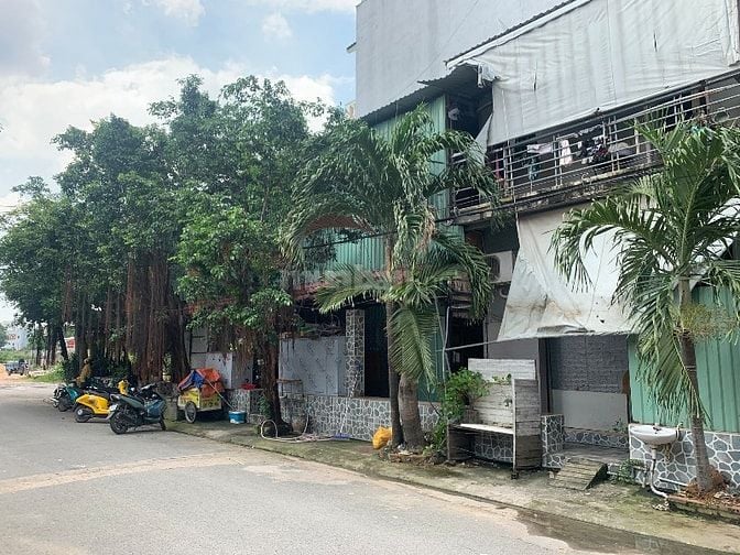 Sang lại quán cafe phòng trọ 7x 20