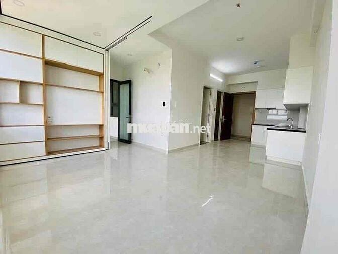 1.9 tỷ ở ngay căn 2PN, view Landmark 81 trực diện, nhà mới, ở ngay