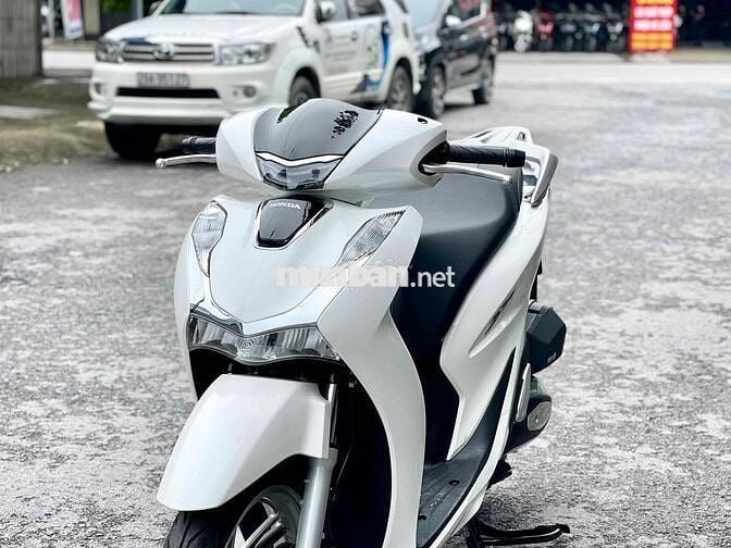 Cần bán SH 2025
