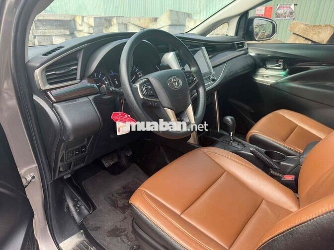 Toyota Innova 2.0G 2018 - 91000km