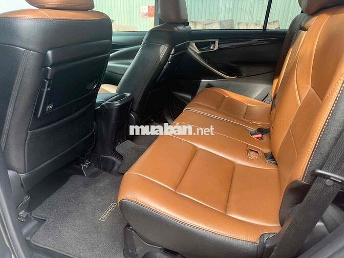 Toyota Innova 2.0G 2018 - 91000km