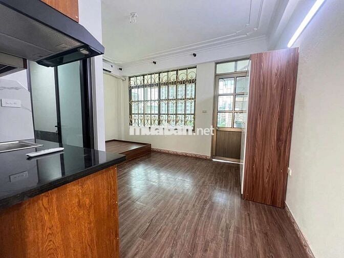 Phòng Studio 28m² full nội thất Nguyễn Hoàng Tôn, Tây Hồ