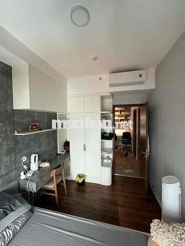 Chính Chủ Cần Bán Căn 2pn 2 Wc 68m - Full Nội Thất Ở Ngay