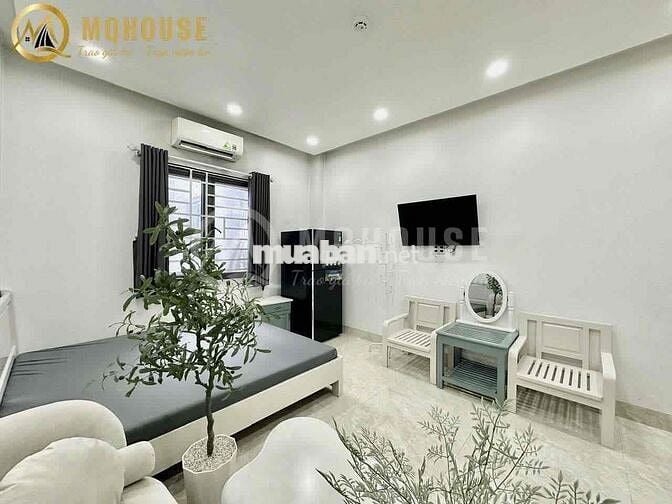 CĂN HỘ THANG MÁY BAN CÔNG FULL NỘI THẤT TRỐNG SẴN XEM PHÒNG 24/24
