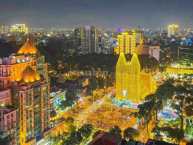 Bán Căn hộ cao cấp Vinhomes Đồng Khởi Q1 4 phòng ngủ 205m2