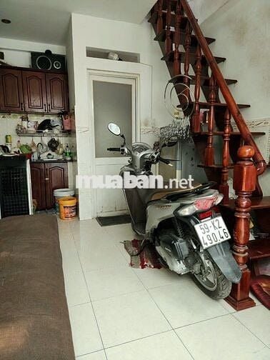 Nhà Bán Hẻm Xe Hơi Tân Hoà Đông 1 trệt 2 lầu ở liền 24m2