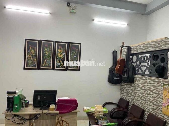 Bán nhà 1 xẹt Nguyễn Quý Anh, ngang lớn 8m, 5PN