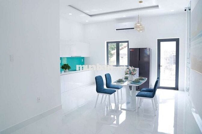 BÁN GẤP CĂN NHÀ CHÍNH CHỦ MẶT TIỀN ĐƯỜNG HÙNG VƯƠNG