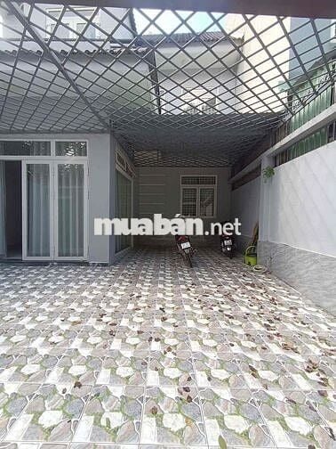 Cho thuê nhà gần  Cc 4S Linh đông,/đs 22, ngang 8m,p.LĐ giá 15tr TL