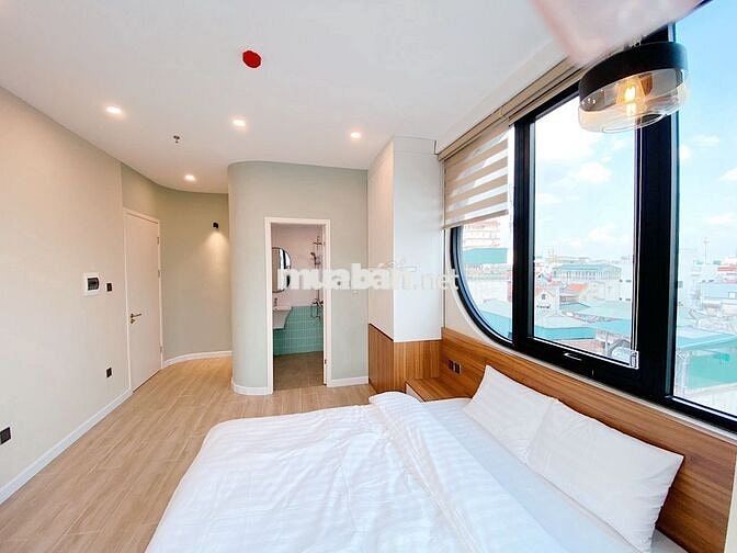 CHO THUÊ STUDIO BAN CÔNG SIÊU THOÁNG NGAY LẠC LONG QUÂN, TÂY HỒ