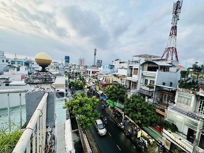 NHÀ P3 Q8 MẶT TIỀN ÂU DƯƠNG LÂN - CÁCH CẦU CHỮ Y 300m -  4 TẦNG BTCT.
