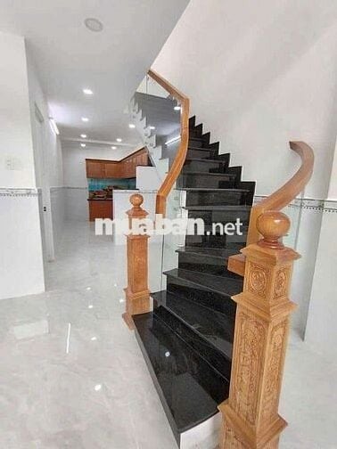 ✨SIÊU PHẨM NHÀ ĐẸP GIÁ TỐT DTSD GẦN 100M² GIÁ CHỈ HƠN 2🧄