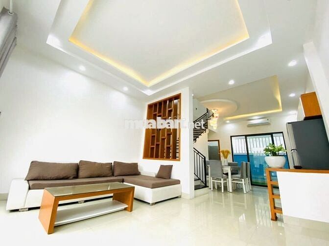 Nhà Nguyên Căn 3 Tầng Hiện Đại, Full Nội Thất - Giá Tốt Tại Đà Nẵng!