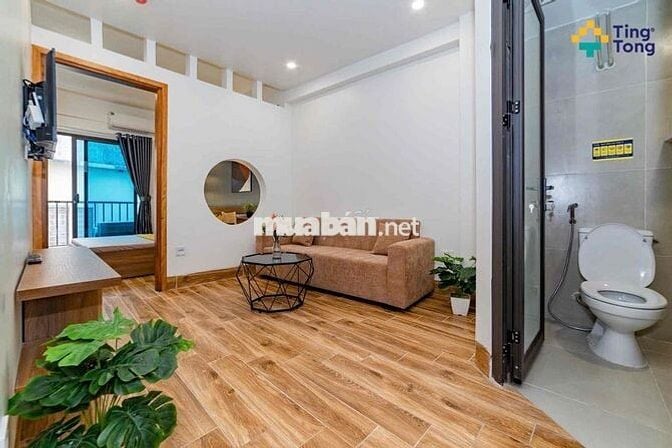 100M RA HỒ TÂY, GẦN LOTTE MALL TÂY HỒ PHÒNG KHÁCH NGỦ BAN CÔNG THOÁNG