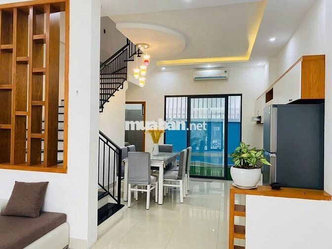 Nhà Nguyên Căn 3 Tầng Hiện Đại, Full Nội Thất - Giá Tốt Tại Đà Nẵng!