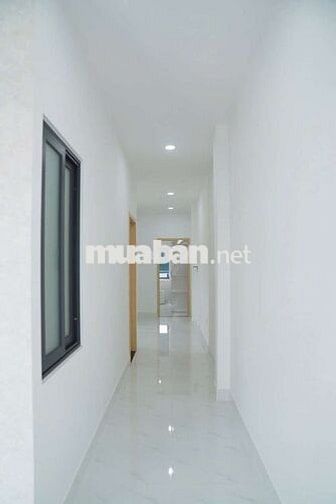 BÁN GẤP CĂN NHÀ CHÍNH CHỦ MẶT TIỀN ĐƯỜNG HÙNG VƯƠNG