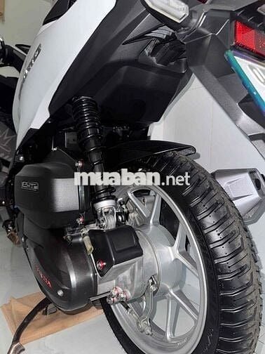 Cần bán Vario 125 2021