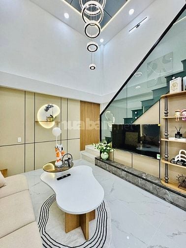Bán nhà HXH + xây mới + Tặng NTCC trung tâm Gò Vấp