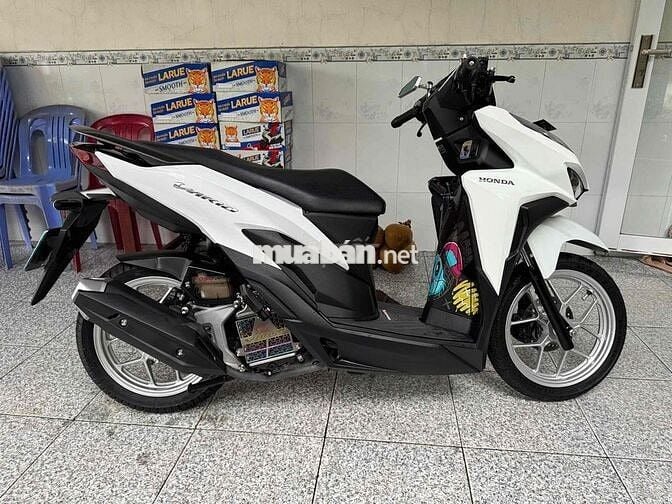 Cần bán Vario 125 2021