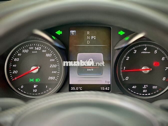 Mercedes Benz C200 sx 2016 - 60,000 Miles cọp.