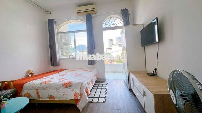 CHO THUÊ CĂN HỘ 1 PHÒNG NGỦ TÁCH BẾP, BAN CÔNG RỘNG , BÌNH THẠNH