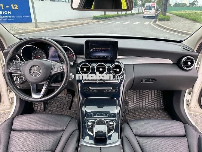 Mercedes Benz C200 sx 2016 - 60,000 Miles cọp.