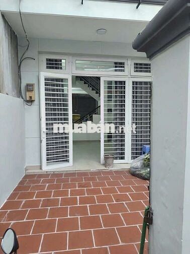 Cho thuê nhà nguyên căn hẻm 279 Lâm Văn Bền