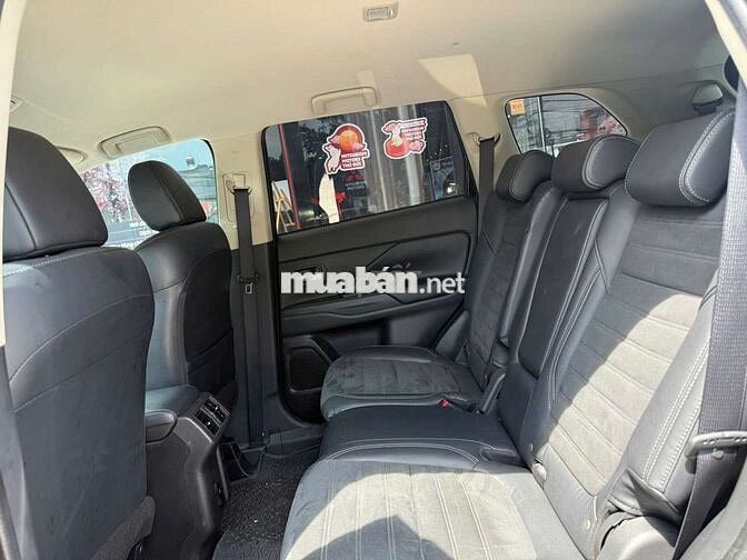 Mitsubishi Outlander CVT 2024 Màu Đen - Odo 16.200