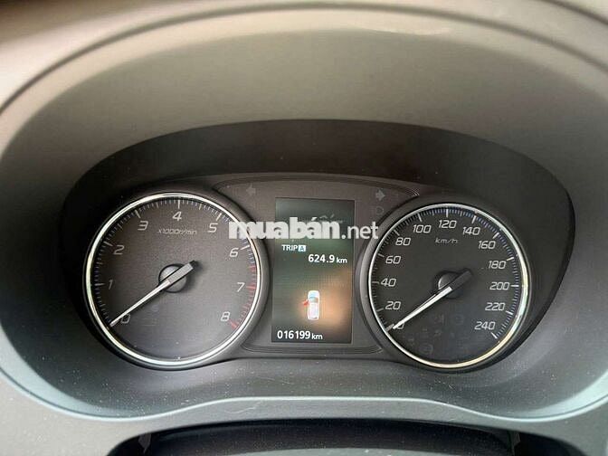 Mitsubishi Outlander CVT 2024 Màu Đen - Odo 16.200