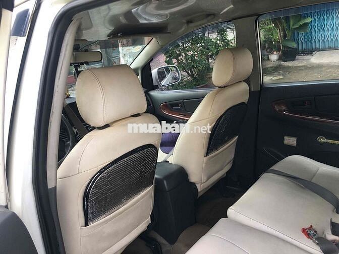 Toyota Innova 2013 2.0J - 123456