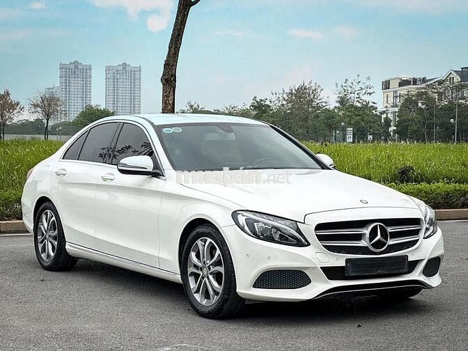 Mercedes Benz C200 sx 2016 - 60,000 Miles cọp.