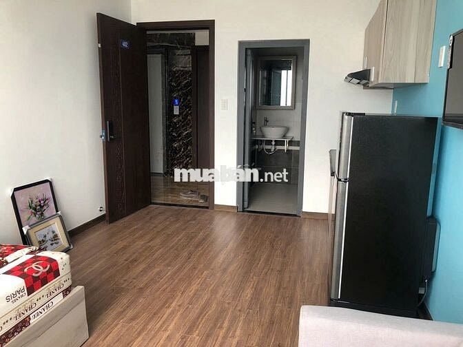 PHÒNG FULL NỘI THẤT CỬA SỔ BAN CÔNG THOÁNG GẦNCHỢ BÀ CHIỂU GIÁP Q3,Q1