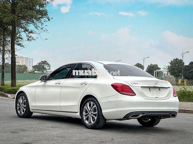 Mercedes Benz C200 sx 2016 - 60,000 Miles cọp.