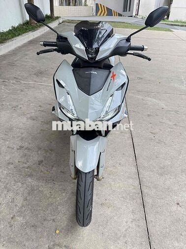 Cần bán Winner X V3 bstp ABS màu xám xi măng