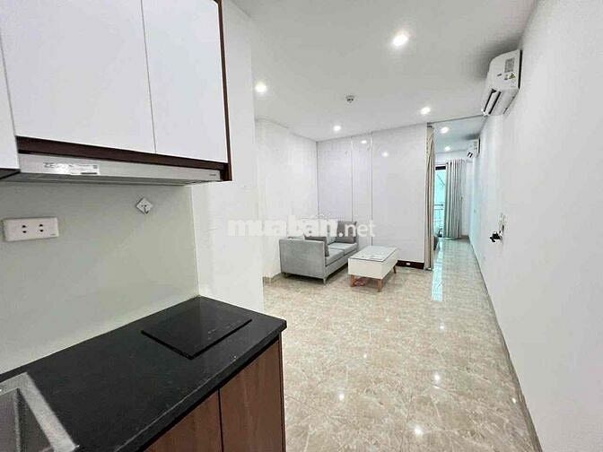 CCMN PHỐ NGUYỄN VĂN TUYẾT. 1N1K RỘNG 40M2. BAN CÔNG THOÁNG.
