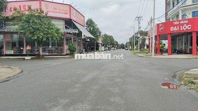 150m2, sổ sẵn,TC 100%, CC ngay,giá 1ty800tr, Ngay chợ KCN Bàu Bàng