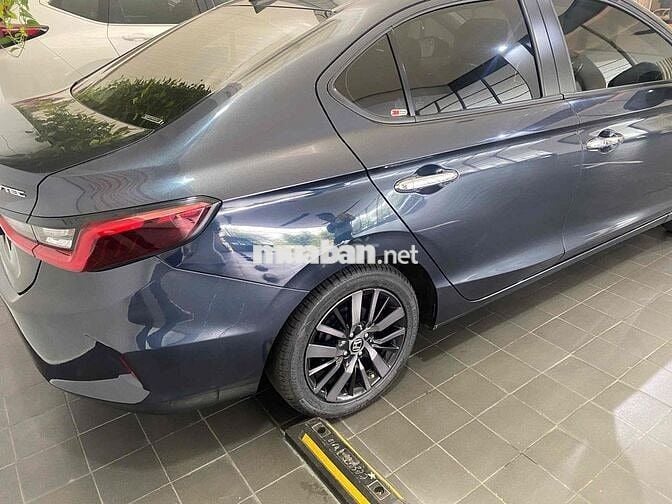 Honda City 2022 L 1.5 AT - 32000 km