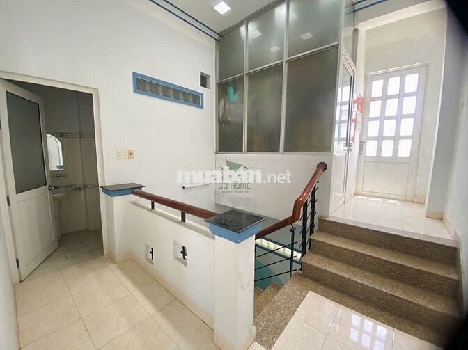 CHO THUÊ NHÀ Ở KINH DOANH 4 TẦNG 5 PHÒNG NGỦ ĐƯỜNG NGUYỄN TẤT THÀNH