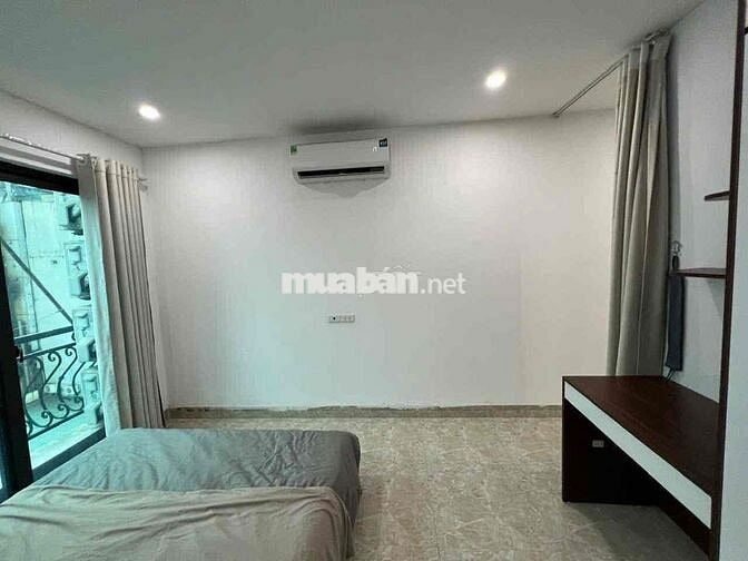 CCMN PHỐ NGUYỄN VĂN TUYẾT. 1N1K RỘNG 40M2. BAN CÔNG THOÁNG.