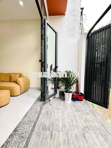 NHÀ PHỐ XÂY MỚI GẦN BỆNH VIỆN Q12 HXH CHÍNH CHỦ BÁN