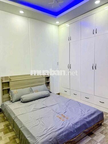 NHÀ 4 TẦNG - 5PN - 5WC - HẺM 7M OTO ĐẬU TRONG NHÀ
