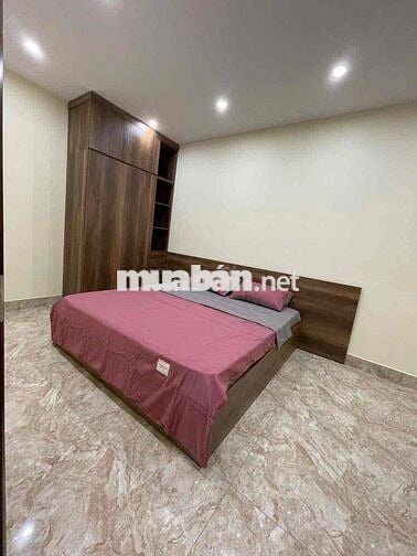 CCMN PHỐ LẠC LONG QUÂN. 1N1K RỘNG 40M2. BAN CÔNG